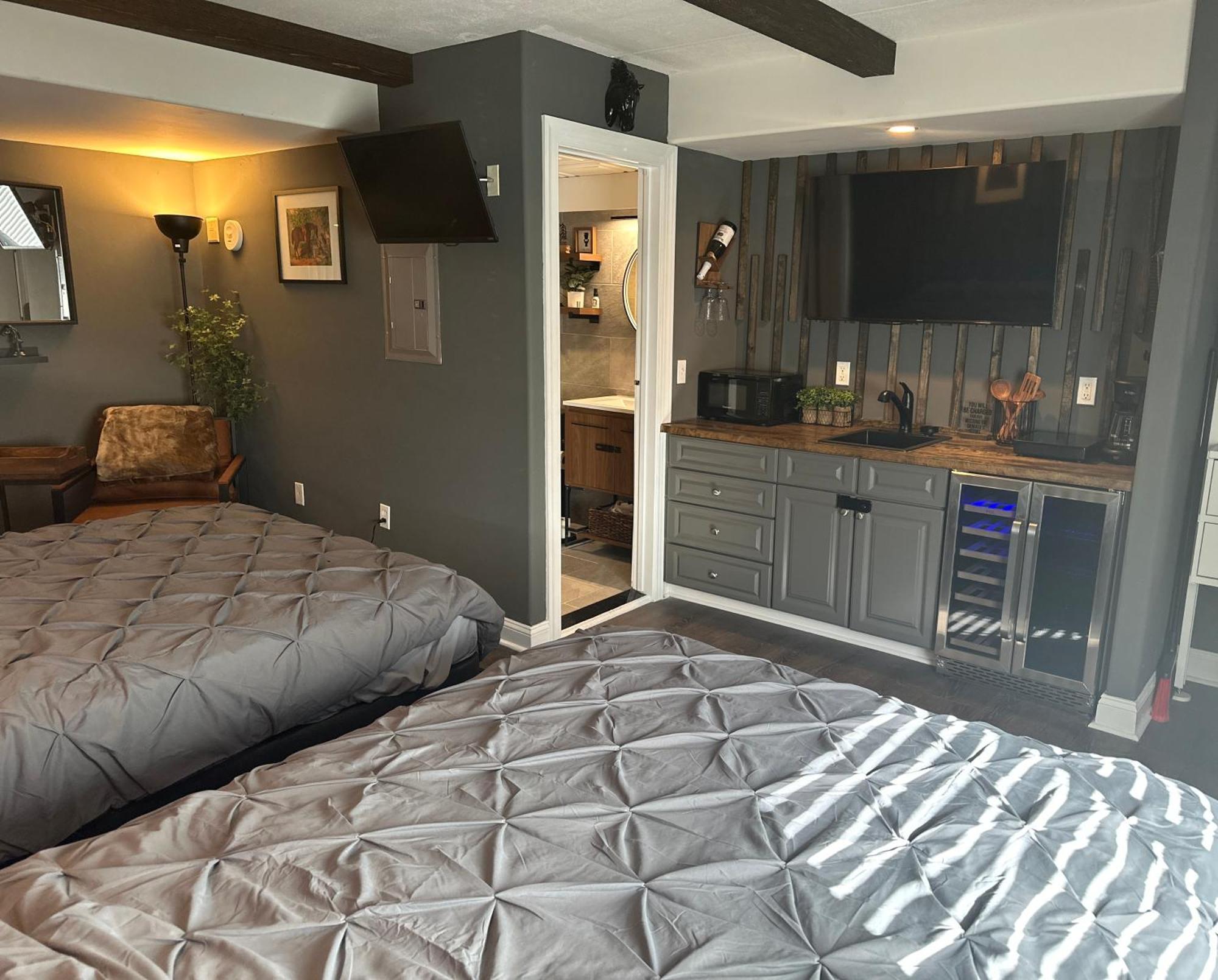 Beautiful Condo Sleeps 4- Only 2 Blocks From Beach Ошен Сити Экстерьер фото